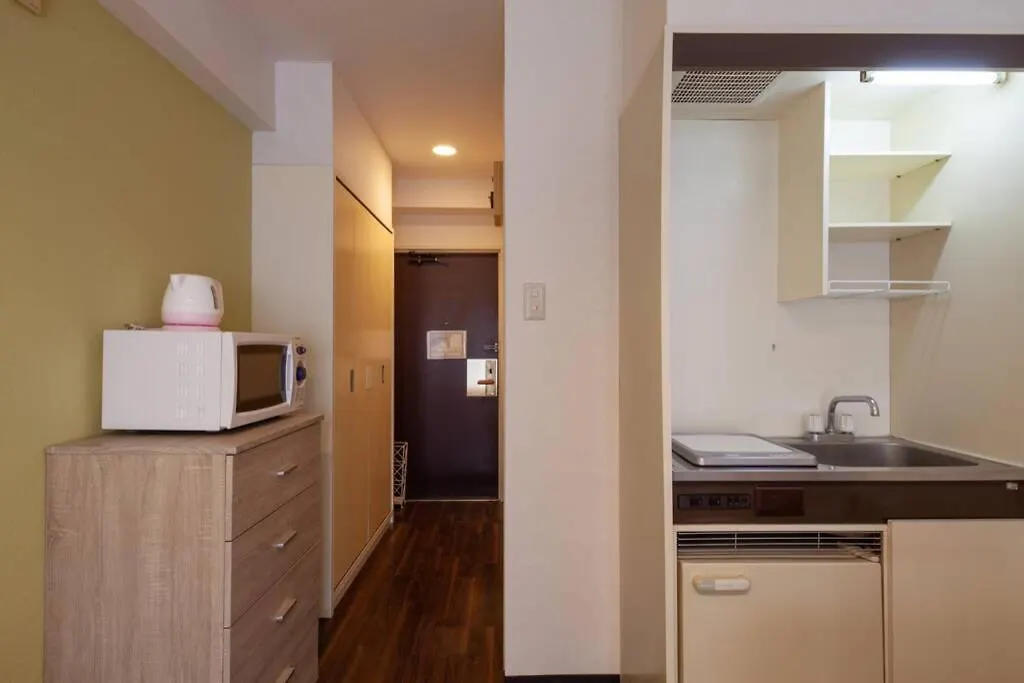 Elm Takadanobaba C18 Apartment Tokyo