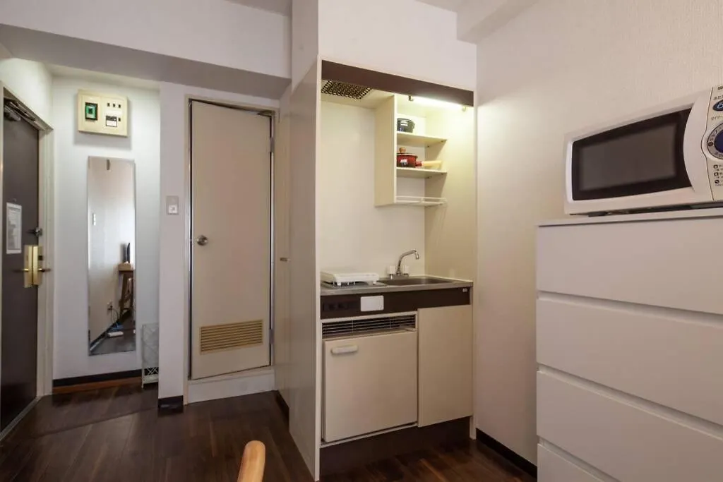 Elm Takadanobaba C18 Apartment Tokyo
